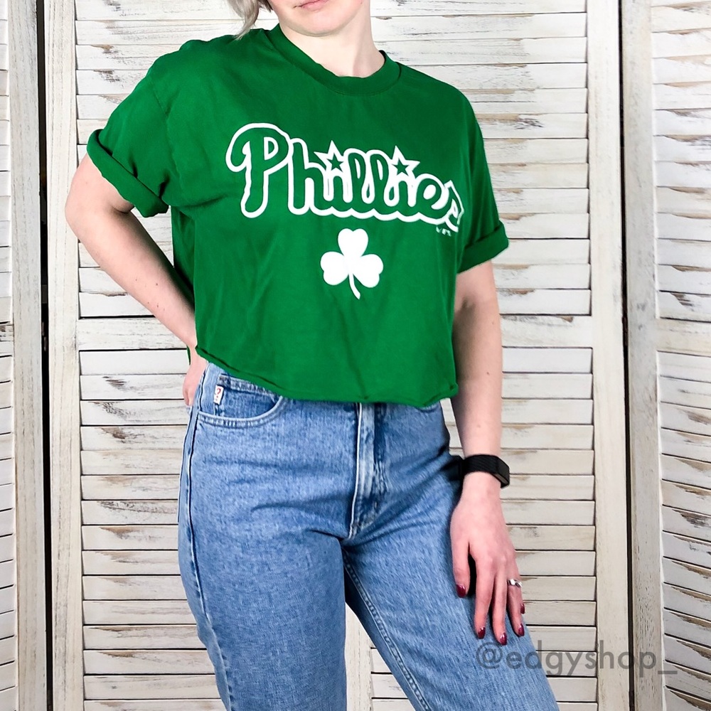 Philadelphia Phillies Graphic Crop Top - Picture 1 of 7